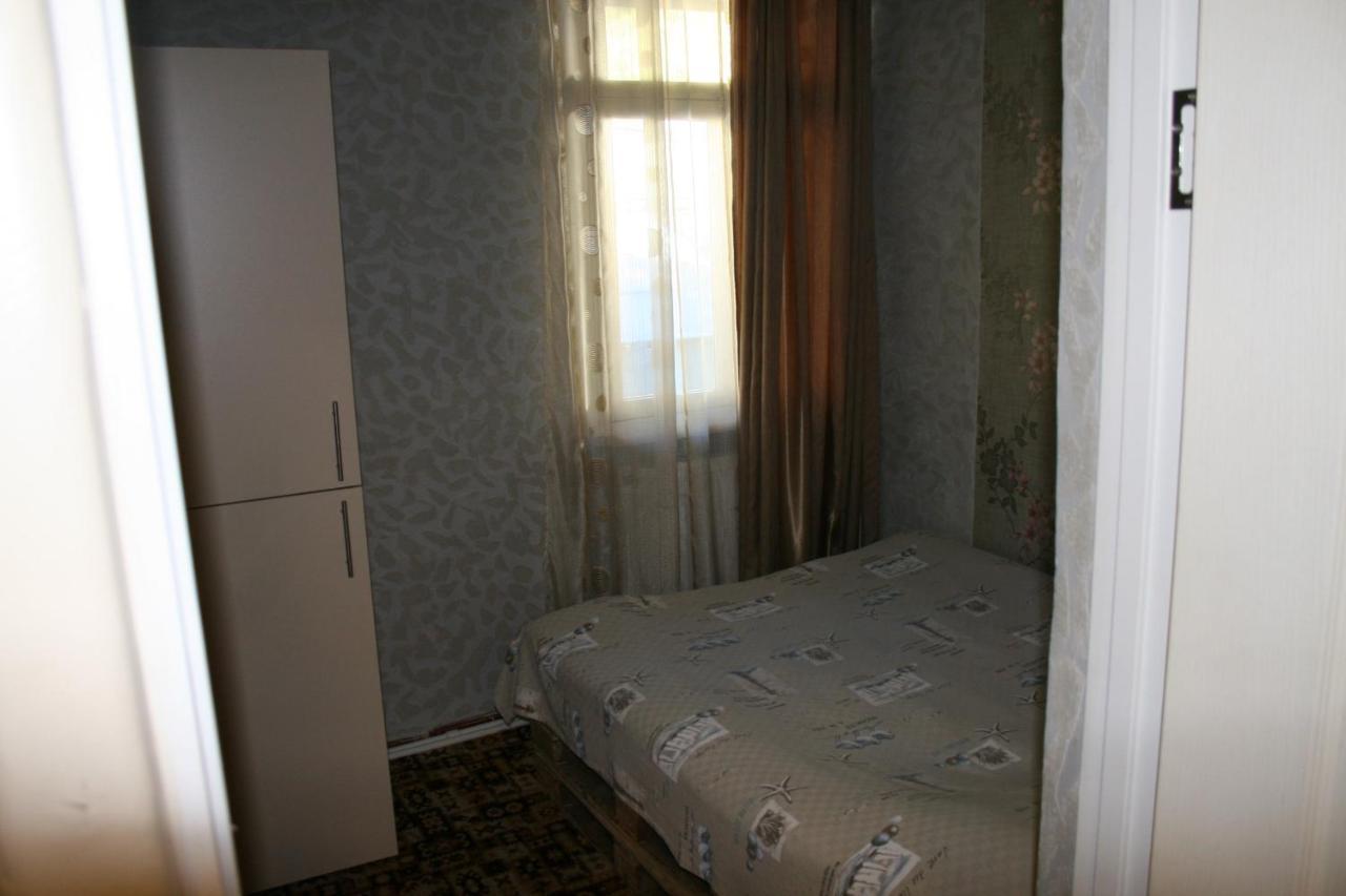Guest House Nima Borjomi ภายนอก รูปภาพ